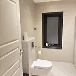 Cozy Near Attractions *