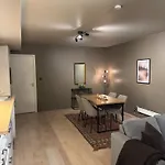 Cozy Near Attractions *
