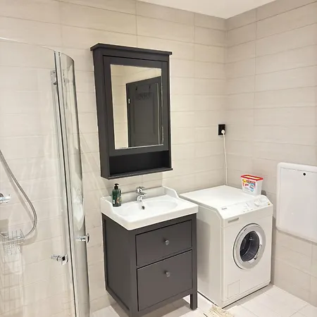 דירה Cozy Near Attractions גיילו